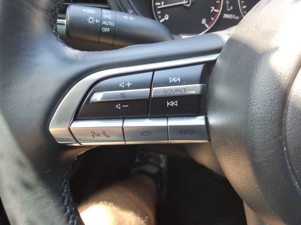 Used 2021 MAZDA CX-30 AWD 2.5 S w/ Premium Package image 28