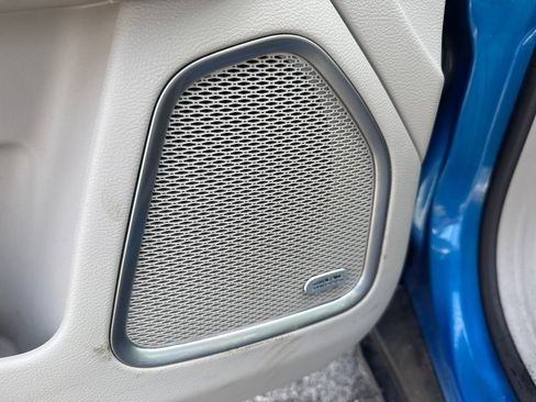 Used 2022 Jeep Compass Limited w/ Sun and Sound Group image 15