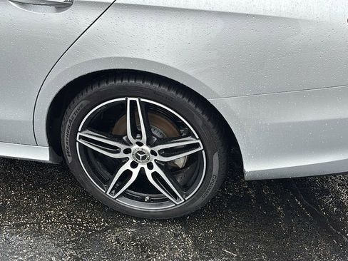 Used 2020 Mercedes-Benz E 350 4MATIC Sedan image 9