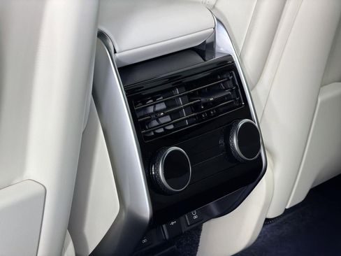 New 2026 Land Rover Range Rover SE AWD/4WD image 29