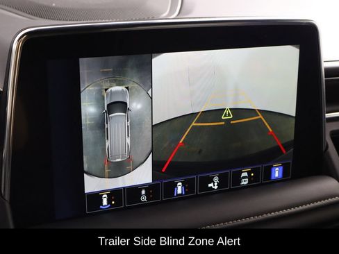 Used 2024 Chevrolet Tahoe Premier AWD/4WD image 33