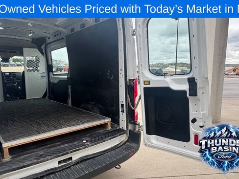 Used 2020 Ford Transit 250 Medium Roof w/ Load Area Protection Package image 8