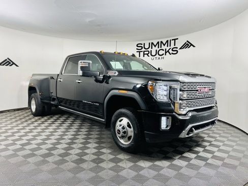 Used 2021 GMC Sierra 3500 Denali w/ Denali Ultimate Package image 1