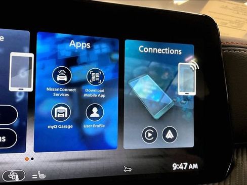 New 2026 Nissan Kicks SR w/ SR Premium Package FWD image 25