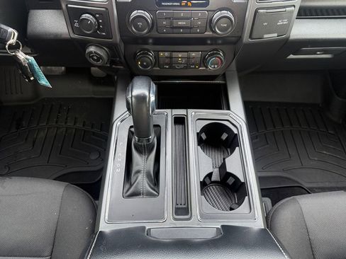 Used 2019 Ford F150 XLT w/ Equipment Group 302A Luxury AWD/4WD image 33