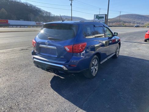 Used 2017 Nissan Pathfinder S AWD/4WD image 6