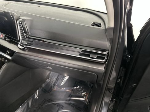 Certified 2023 Kia Sportage EX FWD image 25