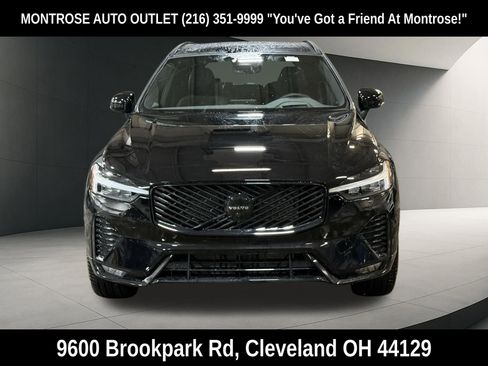 New 2026 Volvo XC60 B5 Ultra w/ Protection Package Premier AWD/4WD image 8