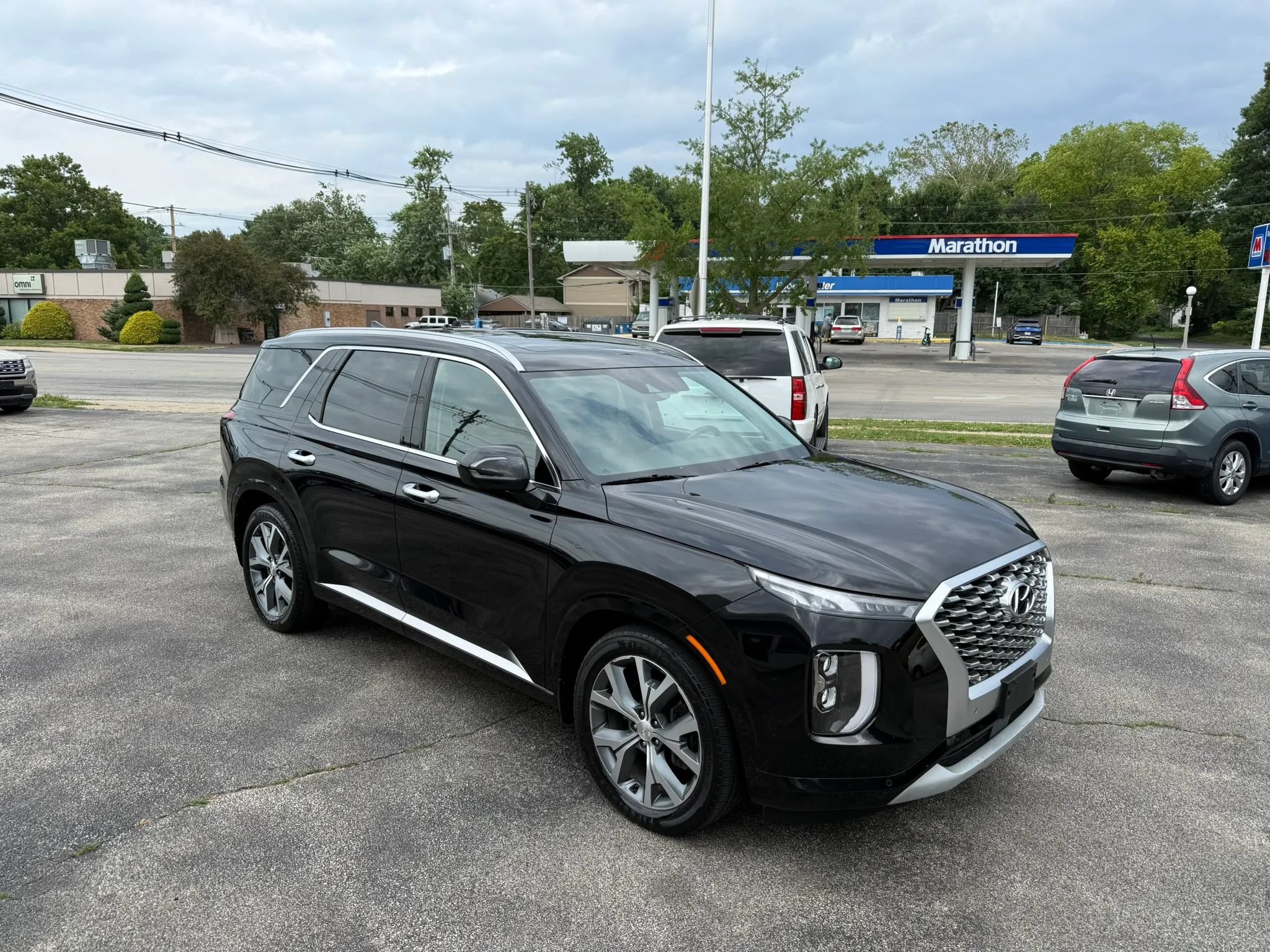 Used 2021 Hyundai Palisade Limited w/ Winter Package AWD/4WD image 2