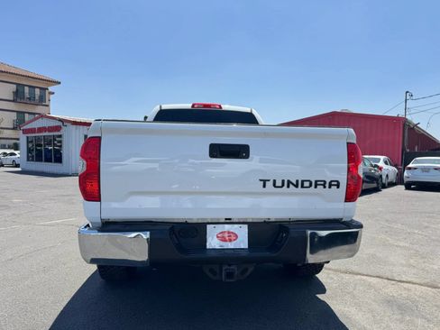 Used 2015 Toyota Tundra SR5 RWD image 6