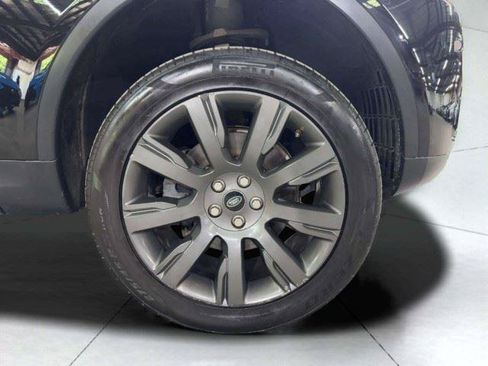 Used 2017 Land Rover Discovery HSE AWD/4WD image 73