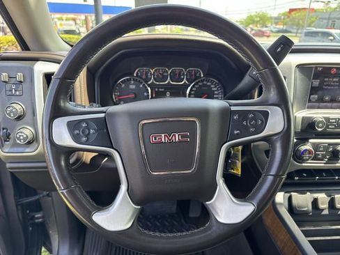 Used 2014 GMC Sierra 1500 SLT w/ Suspension Package, Off-Road image 16