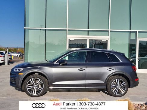 Used 2020 Audi Q5 e Premium Plus w/ Premium Plus Package AWD/4WD image 3