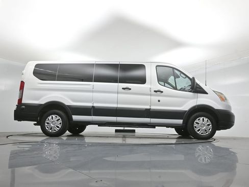 Used 2016 Ford Transit 350 XLT image 42