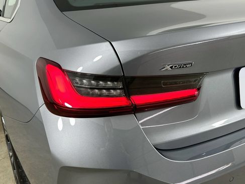 Used 2025 BMW 330i xDrive Sedan AWD/4WD image 12