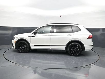 Used 2023 Volkswagen Tiguan SE R-Line