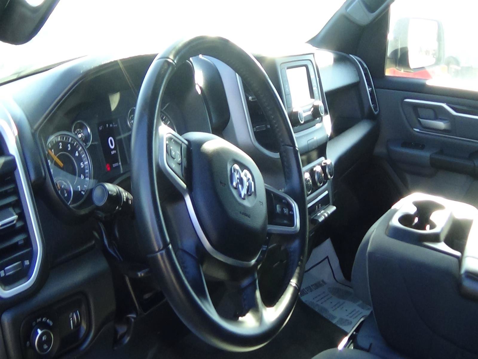 Used 2022 RAM 1500 Big Horn AWD/4WD image 17