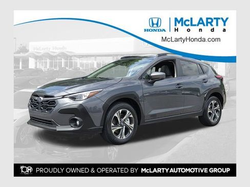Used 2025 Subaru Crosstrek 2.0i Premium AWD/4WD image 1
