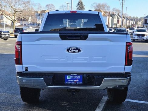 Used 2024 Ford F150 XLT w/ Tow/Haul Package image 4