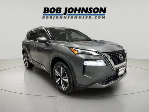 Used 2022 Nissan Rogue SL w/ SL Premium Package image 1