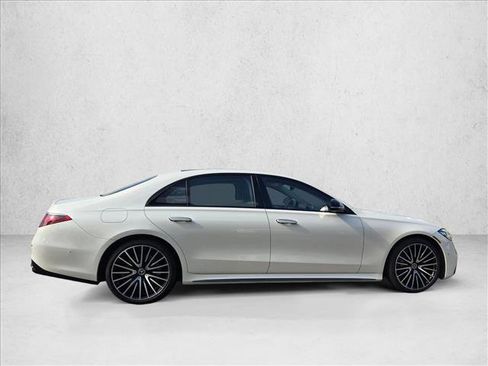 Used 2023 Mercedes-Benz S 580 4MATIC Sedan image 4