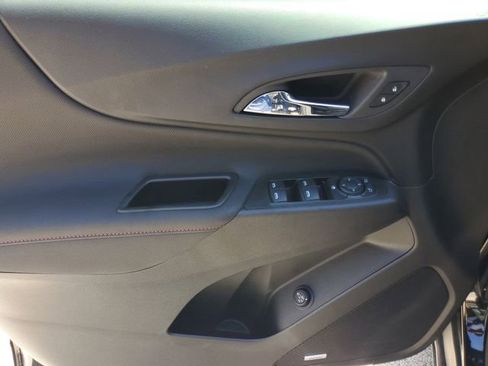 Certified 2024 Chevrolet Equinox RS w/ RS Leather Package FWD image 19