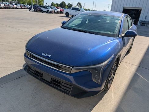 Used 2025 Kia K4 FWD image 22