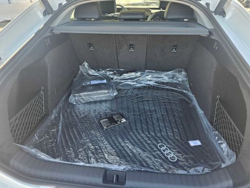 New 2025 Audi A6 e-tron Ultra image 18