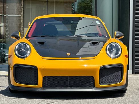 Certified 2018 Porsche 911 GT2 RS RWD image 11