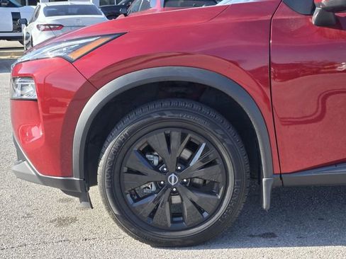 Certified 2022 Nissan Rogue SV FWD image 9