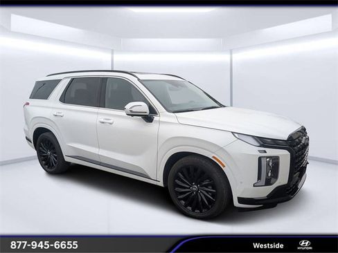 Used 2024 Hyundai Palisade Calligraphy image 1