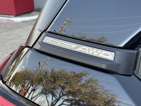 Used 2025 Subaru Forester Limited image 34