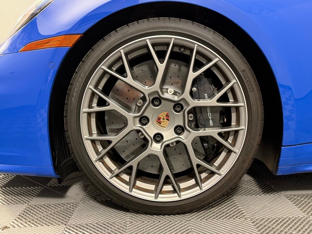 Certified 2025 Porsche 911 Carrera S RWD image 13