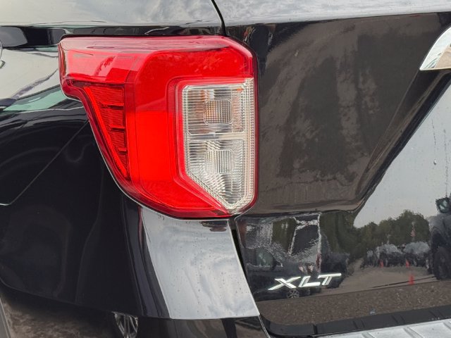 Certified 2023 Ford Explorer XLT AWD/4WD image 29
