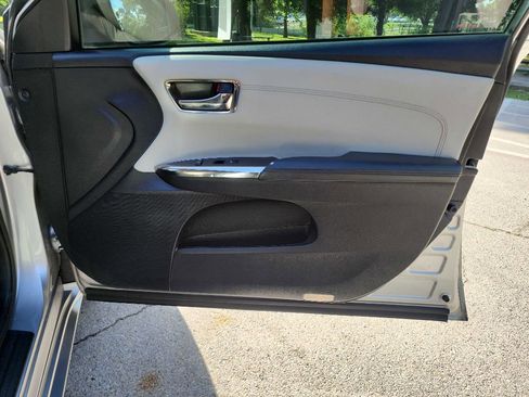 Used 2017 Toyota Avalon XLE FWD image 42