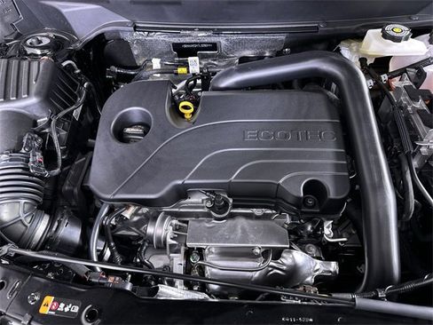 New 2026 Chevrolet Equinox LT w/ Convenience Package II image 30