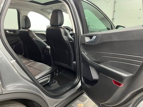 Certified 2022 Ford Escape SEL image 30