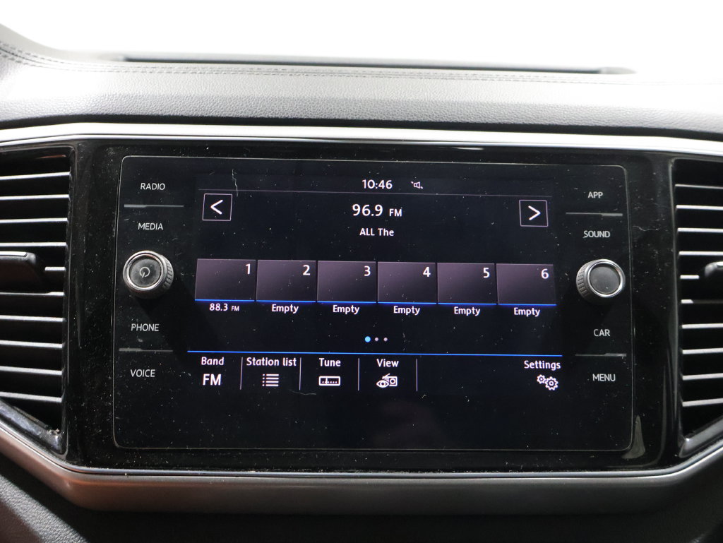 Used 2018 Volkswagen Atlas SEL AWD/4WD image 23