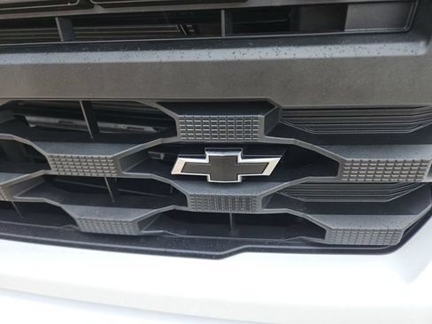 Used 2025 Chevrolet Silverado 1500 Custom w/ LPO, Dark Essentials Package RWD image 27
