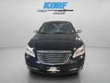 Used 2011 Chrysler 200 Limited image 2