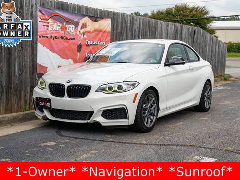 Used 2016 BMW M235i Coupe image 1