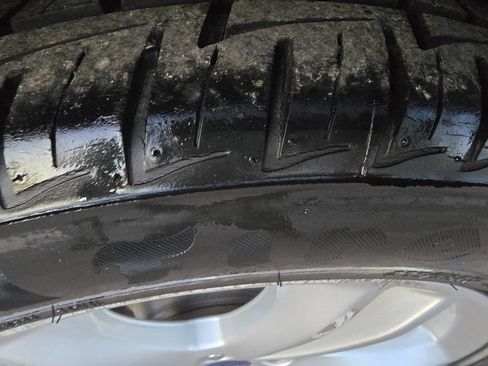 Used 2018 Ford Fusion SE image 46