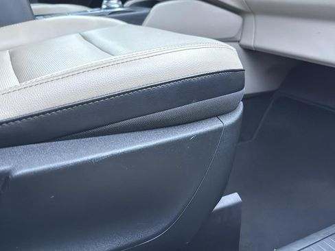 Used 2020 Ford Escape SEL image 25