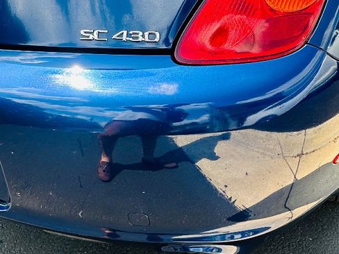 Used 2004 Lexus SC 430 Convertible image 33