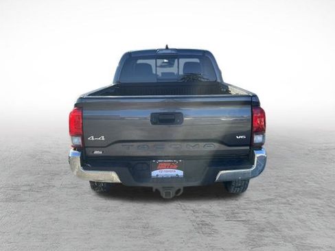 Certified 2022 Toyota Tacoma SR5 image 6