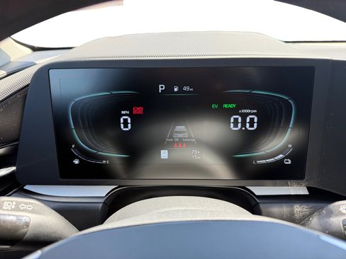 New 2026 Kia Niro LX FWD image 11