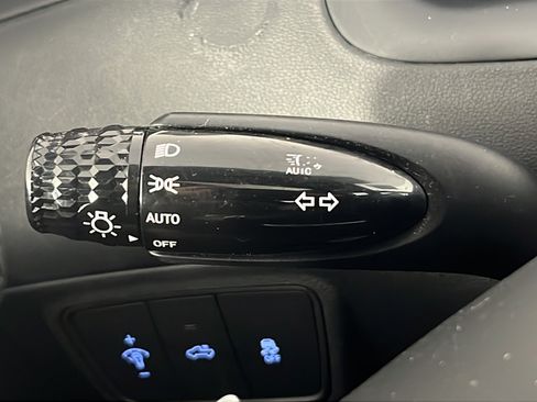 Used 2022 Hyundai Santa Cruz SEL Premium AWD/4WD image 29