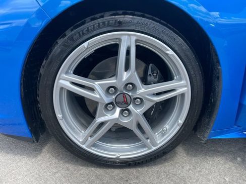 Used 2025 Chevrolet Corvette Stingray Preferred Cpe w/ 2LT RWD image 27