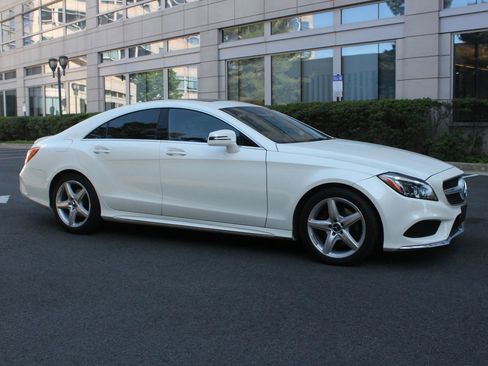 Used 2016 Mercedes-Benz CLS 400 4MATIC image 2