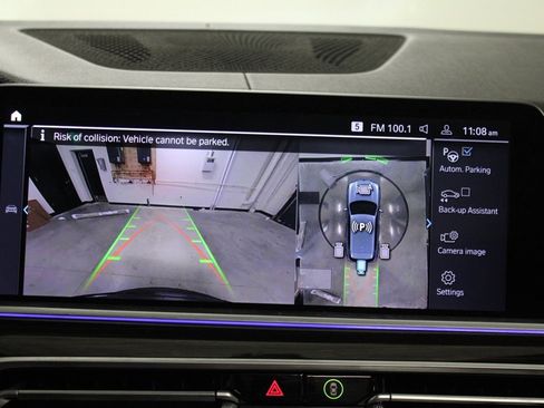 Used 2021 BMW X5 xDrive40i w/ Premium Package image 32